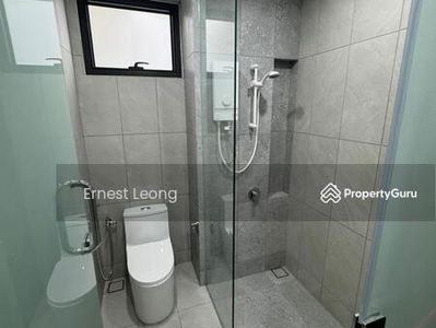 Emerald 9, Malaysia Emerald 9, Malaysia