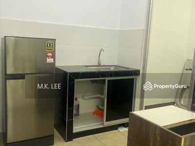 Aronia Apartment Bandar Parklands, Partially Furnished with Lift, Swimming Pools, 2 Car Parks, Klang, Malaysia Aronia Apartment Bandar Parklands, Partially Furnished with Lift, Swimming Pools, 2 Car Parks, Klang, Malaysia