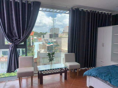 Bach Dang Street, Vietnam Bach Dang Street, Vietnam