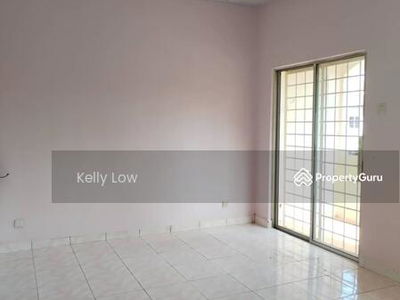 Puchong utama @ corner for rent, Malaysia Puchong utama @ corner for rent, Malaysia