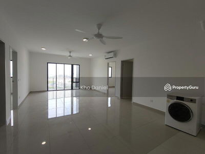 Huni D' @ Eco Ardence, Malaysia Huni D' @ Eco Ardence, Malaysia