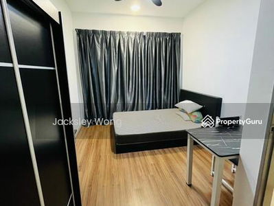 M Vertica, Malaysia M Vertica, Malaysia