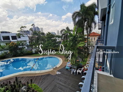 Earls Court, Malaysia Earls Court, Malaysia