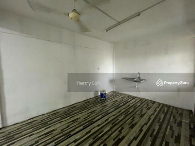 Flat Jalan Baiduri, Malaysia Flat Jalan Baiduri, Malaysia