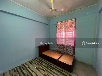 Flat Jalan Baiduri, Malaysia Flat Jalan Baiduri, Malaysia