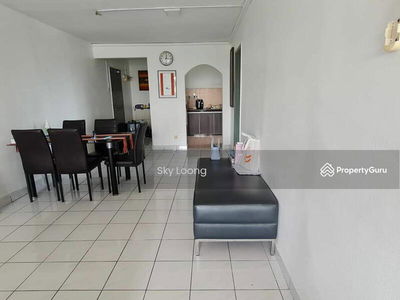 Pantai Hillpark 5, Malaysia Pantai Hillpark 5, Malaysia