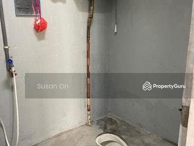 Taman Makmur Double Storey Low Cost, Malaysia Taman Makmur Double Storey Low Cost, Malaysia