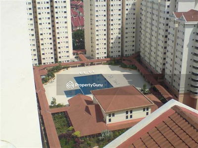 D'aman Crimson, Malaysia D'aman Crimson, Malaysia