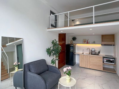 Nguyen Duy Trinh Street, Vietnam Nguyen Duy Trinh Street, Vietnam