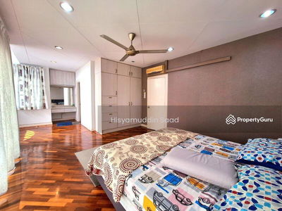 Precinct 10, Malaysia Precinct 10, Malaysia