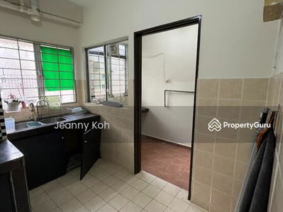 Paradesa Tropika II, Malaysia Paradesa Tropika II, Malaysia