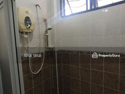 Air Putih Kuantan, Malaysia Air Putih Kuantan, Malaysia