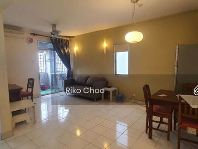 D'aman Crimson, Malaysia D'aman Crimson, Malaysia