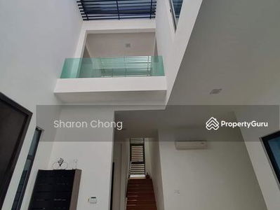 East Ledang Pool Bungalow, Malaysia East Ledang Pool Bungalow, Malaysia