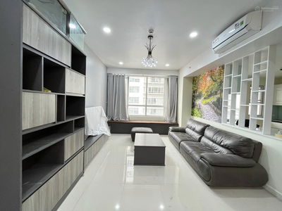 Sunrise City, Vietnam Sunrise City, Vietnam