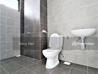 THE NETIZEN @ BANDAR TUN HUSSEIN ONN, Malaysia THE NETIZEN @ BANDAR TUN HUSSEIN ONN, Malaysia