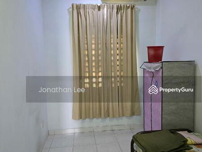 Muatira Rini, Malaysia Muatira Rini, Malaysia