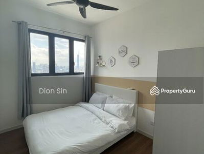 M Vertica, Malaysia M Vertica, Malaysia