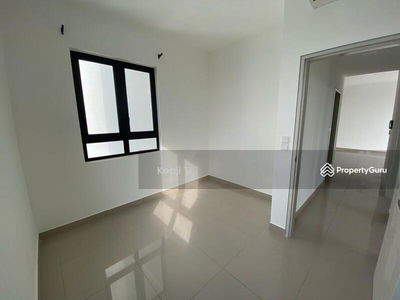 Trinity Lemanja, Malaysia Trinity Lemanja, Malaysia