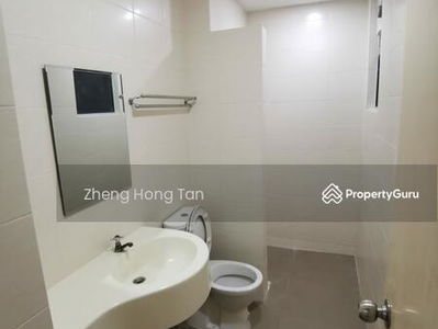 Platinum Lake PV 21, Malaysia Platinum Lake PV 21, Malaysia