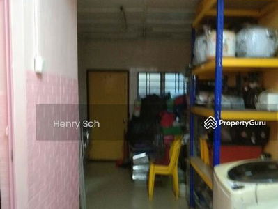 LP 8 TMN LESTARI PERDANA, Puncak Jalil Equine Pinggiran Putra Kinrara Dato Demang Seri Kembangan, Malaysia LP 8 TMN LESTARI PERDANA, Puncak Jalil Equine Pinggiran Putra Kinrara Dato Demang Seri Kembangan, Malaysia