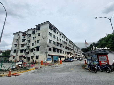 Pangsapuri Blok K (Phasa 8) @ Taman Bukit Mewah, Kajang, Malaysia Pangsapuri Blok K (Phasa 8) @ Taman Bukit Mewah, Kajang, Malaysia