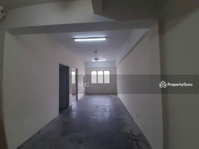 Pangsapuri Blok K (Phasa 8) @ Taman Bukit Mewah, Kajang, Malaysia Pangsapuri Blok K (Phasa 8) @ Taman Bukit Mewah, Kajang, Malaysia