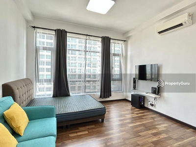 Molek Regency, Malaysia Molek Regency, Malaysia