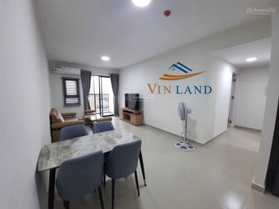 Topaz Twins, Vietnam Topaz Twins, Vietnam