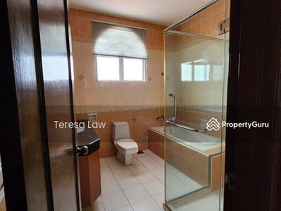 Beverly Row, Malaysia Beverly Row, Malaysia