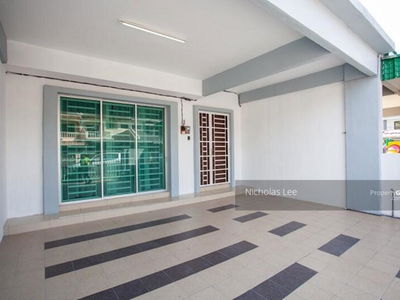 Tasek Indra at Double Storey, Malaysia Tasek Indra at Double Storey, Malaysia