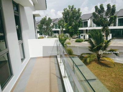 Estuary Gardens, Malaysia Estuary Gardens, Malaysia