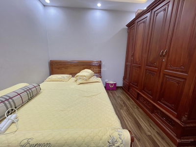 Topaz Twins, Vietnam Topaz Twins, Vietnam