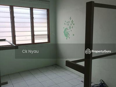 Ipoh Bercham partially furnished double storey house for rent, Malaysia Ipoh Bercham partially furnished double storey house for rent, Malaysia