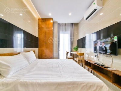 Hoang Van Thu Street, Vietnam Hoang Van Thu Street, Vietnam