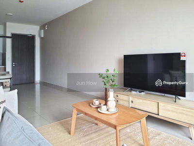 M Vertica, Malaysia M Vertica, Malaysia