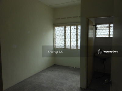 ARANDA DORITIS ERIA LIPARIS ONCIDIUM TAINIA KOTA KEMUNING UTAMA BUKIT RIMAU BERJAYA PARK SHAH ALAM, Malaysia ARANDA DORITIS ERIA LIPARIS ONCIDIUM TAINIA KOTA KEMUNING UTAMA BUKIT RIMAU BERJAYA PARK SHAH ALAM, Malaysia