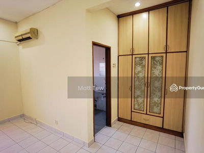 KOTA KEMUNING, Malaysia KOTA KEMUNING, Malaysia