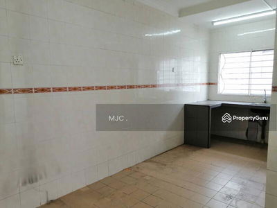 End Lot 2 storey house @ Taman Saga , Klang, Malaysia End Lot 2 storey house @ Taman Saga , Klang, Malaysia