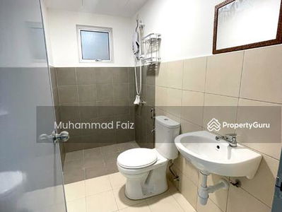 Kiara Kasih, Malaysia Kiara Kasih, Malaysia