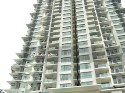 Suasana Bukit Ceylon, Malaysia Suasana Bukit Ceylon, Malaysia