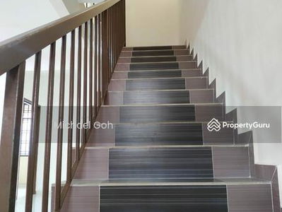 Jalan Indah 5 @Bukit Indah, Malaysia Jalan Indah 5 @Bukit Indah, Malaysia