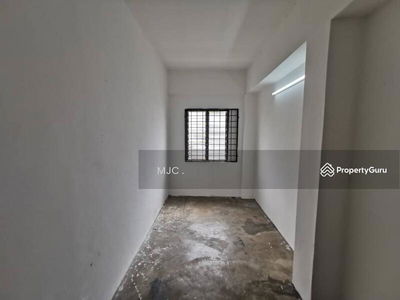 Corner 2nd floor Shop Apartment RM 550 @ Taman Sentosa , Klang, Malaysia Corner 2nd floor Shop Apartment RM 550 @ Taman Sentosa , Klang, Malaysia