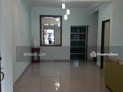 Terrace house at Bandar Botanic, Malaysia Terrace house at Bandar Botanic, Malaysia