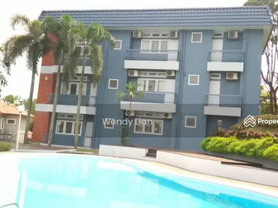 Earl Courts, Malaysia Earl Courts, Malaysia