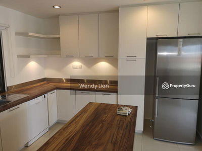 Merak Kayangan Court, Malaysia Merak Kayangan Court, Malaysia