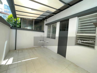 >>Good Condition<<Anggun 1, Malaysia >>Good Condition<<Anggun 1, Malaysia