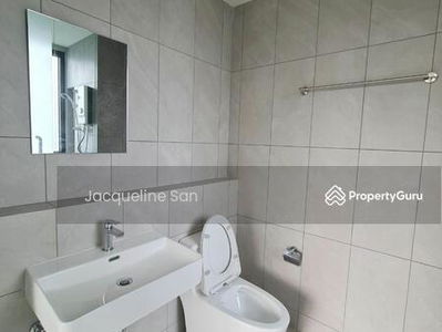 Emerald 9, Malaysia Emerald 9, Malaysia