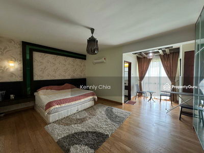 Molek Pine 2, Malaysia Molek Pine 2, Malaysia