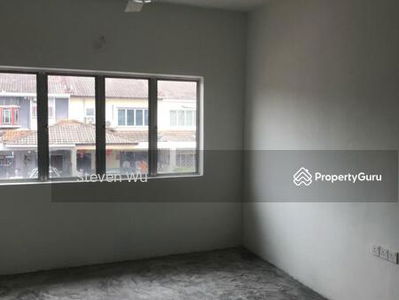 2 Storey Terraced House Taman Sentosa Klang Partial Furnished Unit, Malaysia 2 Storey Terraced House Taman Sentosa Klang Partial Furnished Unit, Malaysia